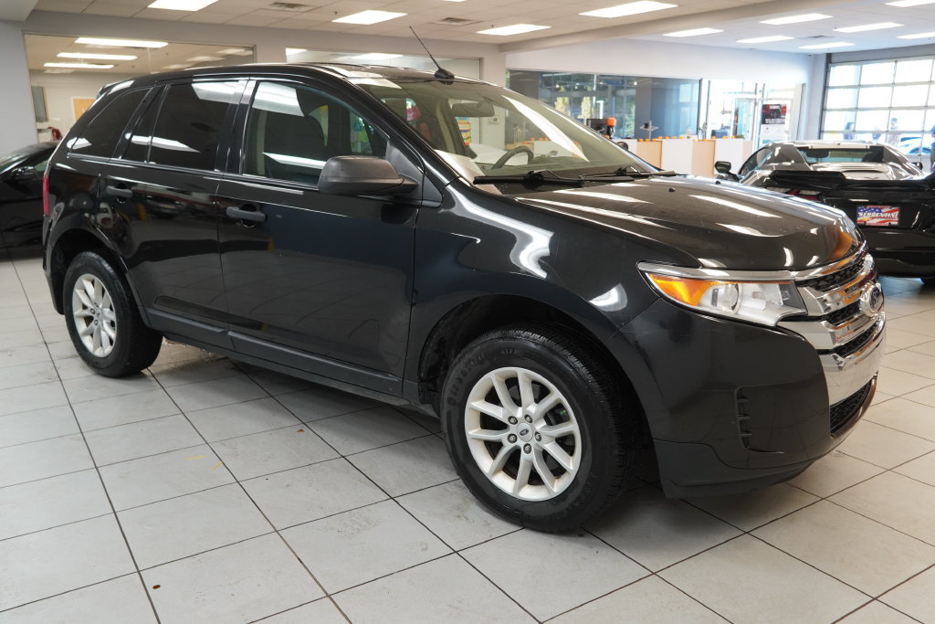 Used 2014 Ford Edge SE FWD image 13