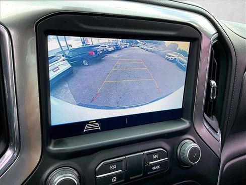 Used 2020 Chevrolet Silverado 1500 LT RWD image 23