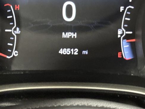 Used 2018 Jeep Compass Latitude w/ Popular Equipment Group AWD/4WD image 13