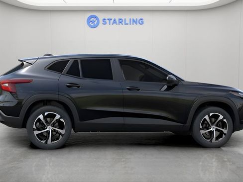 New 2026 Chevrolet Trax RS FWD image 4