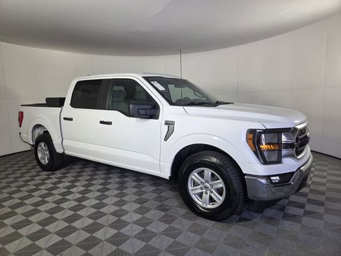 Used 2023 Ford F150 XLT image 2