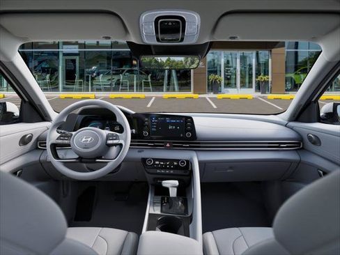 New 2026 Hyundai Elantra Hybrid FWD image 11