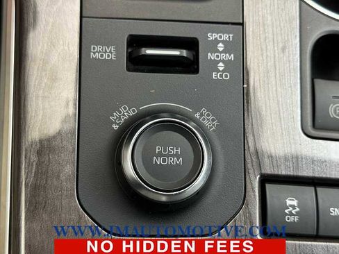 Used 2021 Toyota Highlander Platinum image 38