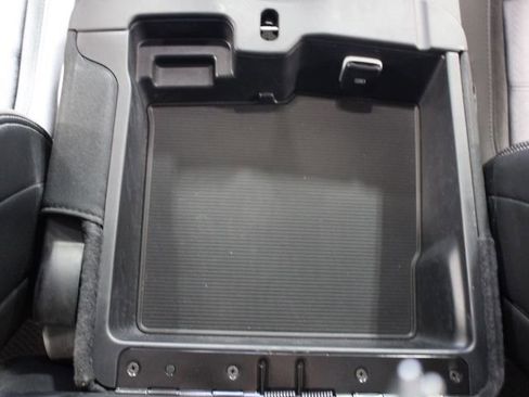 Used 2024 RAM 2500 Laramie image 30