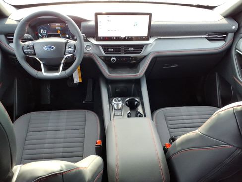 New 2026 Ford Explorer ST-Line AWD/4WD image 9