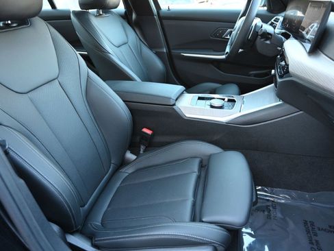 Used 2025 BMW 330i 330i Sedan image 23