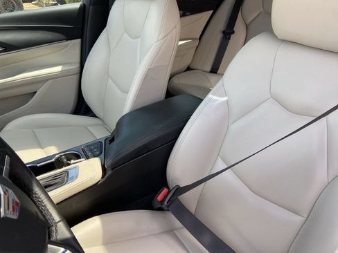 Used 2023 Cadillac CT4 Luxury w/ Sun And Sound Package RWD image 16