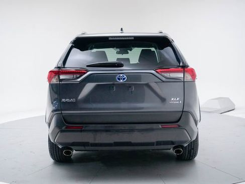 Used 2024 Toyota RAV4 XLE w/ Weather Package image 15