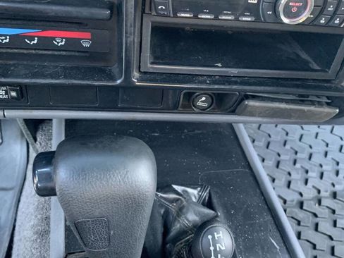 Used 1991 Toyota Land Cruiser image 23