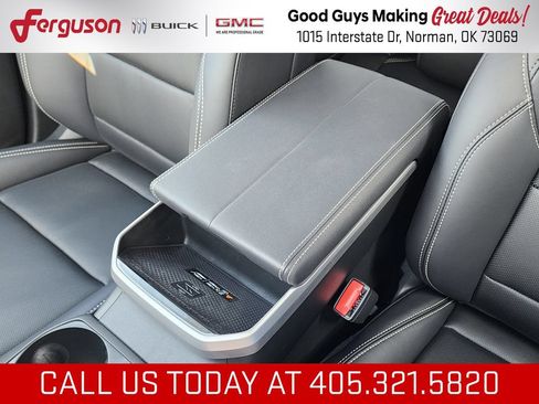 New 2027 GMC Terrain Elevation w/ Elevation Premium Package FWD image 33