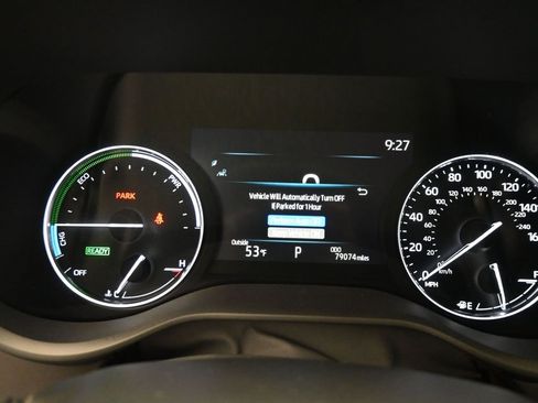 Used 2021 Toyota Sienna Platinum image 20