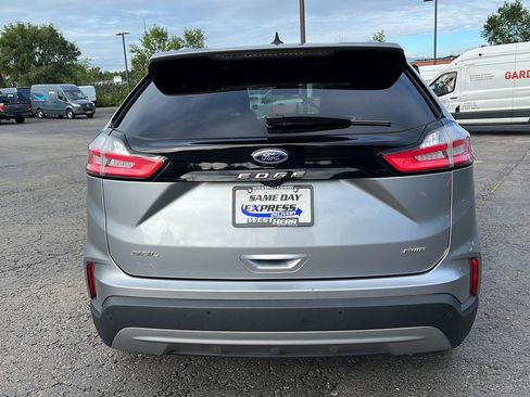 Used 2021 Ford Edge SEL w/ Convenience Package AWD/4WD image 6
