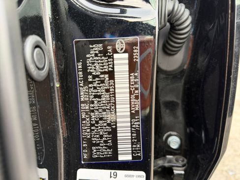 Used 2025 Toyota Camry LE image 28