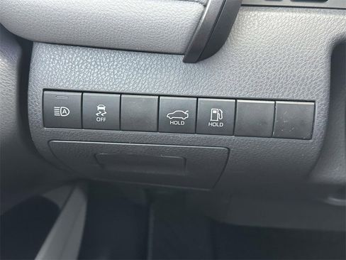 Used 2022 Toyota Camry XSE image 22