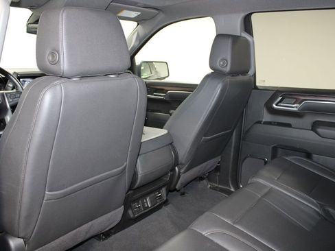 Used 2024 GMC Sierra 1500 SLT AWD/4WD image 28