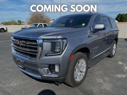 Used 2022 GMC Yukon SLT w/ SLT Premium Package
