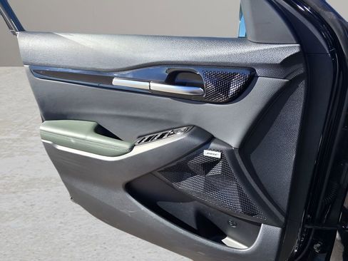 Used 2024 Kia Seltos SX image 17