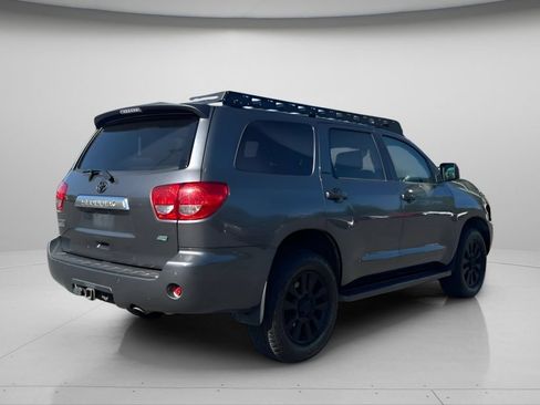 Used 2016 Toyota Sequoia Limited AWD/4WD image 4