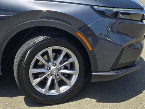Certified 2025 Honda CR-V EX image 9
