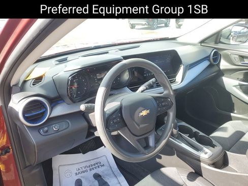 Certified 2024 Chevrolet Trax LS image 8