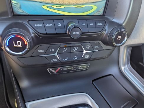 Certified 2017 Chevrolet Corvette Stingray Coupe w/ 1LT image 23