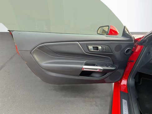 Used 2024 Ford Mustang Premium image 22