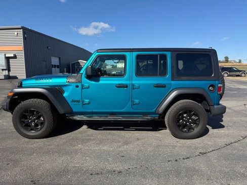 Used 2020 Jeep Wrangler Unlimited Sport image 3