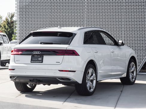 Certified 2023 Audi Q8 Premium Plus w/ Premium Plus Package image 3