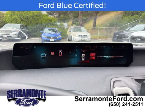 Certified 2025 Ford Expedition Active AWD/4WD image 14