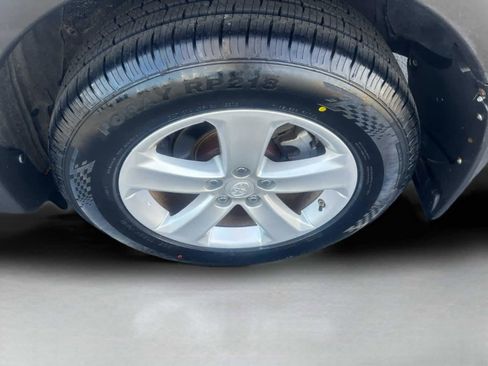 Used 2013 Toyota RAV4 XLE image 10