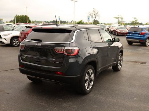 Used 2018 Jeep Compass Limited AWD/4WD image 5