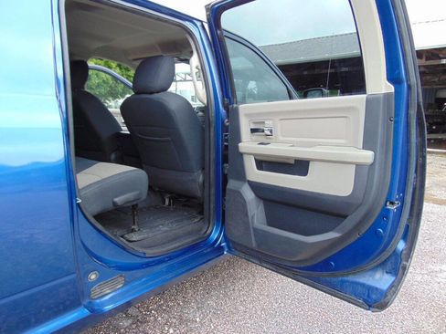 Used 2011 RAM 2500 Big Horn image 18