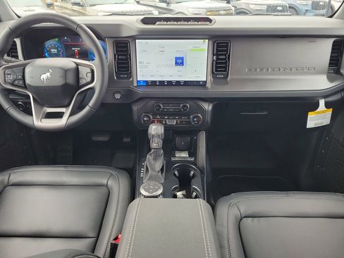 New 2026 Ford Bronco Big Bend w/ Black Diamond Package image 11