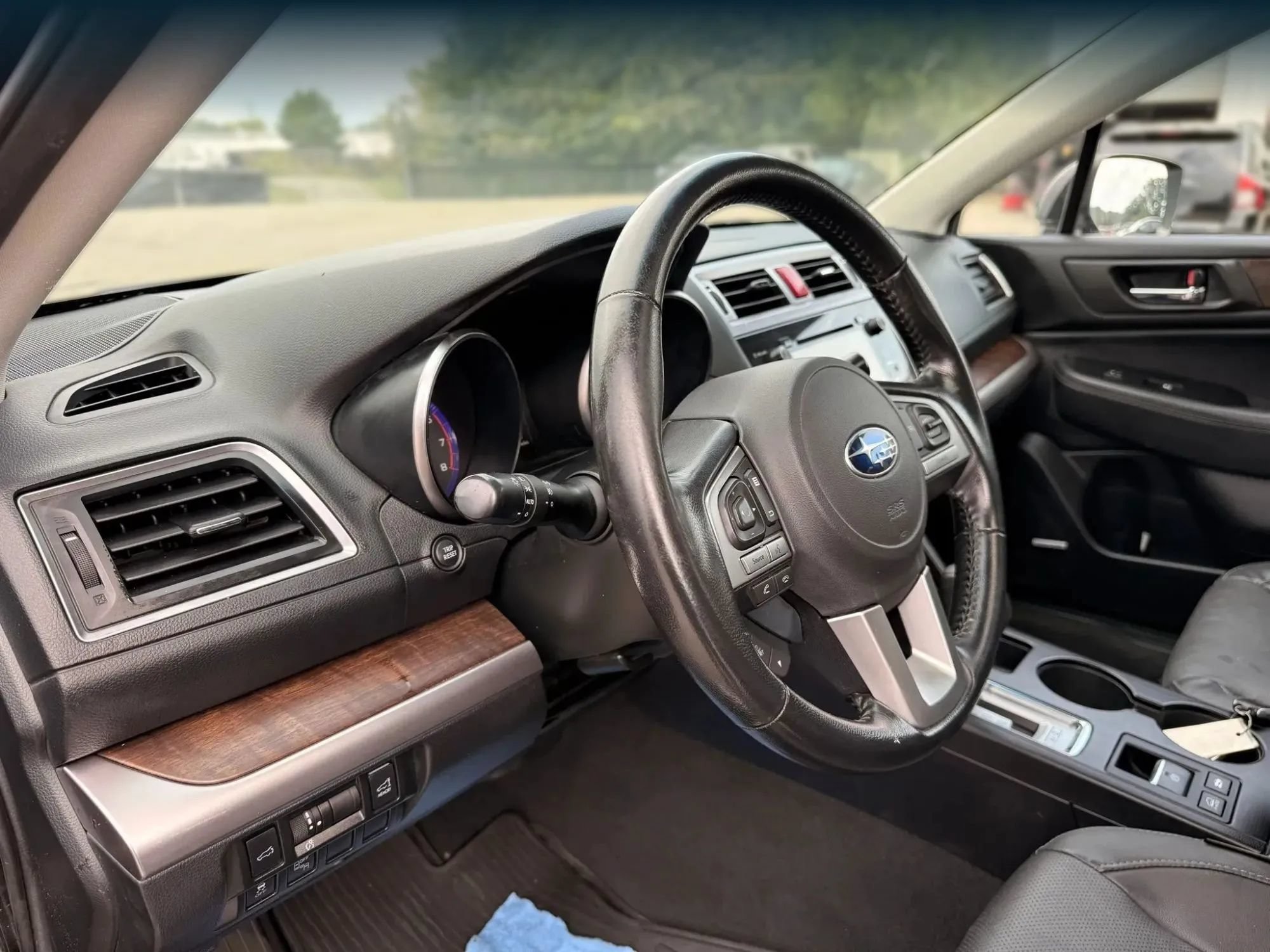 Used 2016 Subaru Outback 2.5i Limited AWD/4WD image 17