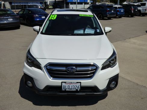 Used 2019 Subaru Outback 2.5i Touring AWD/4WD image 8