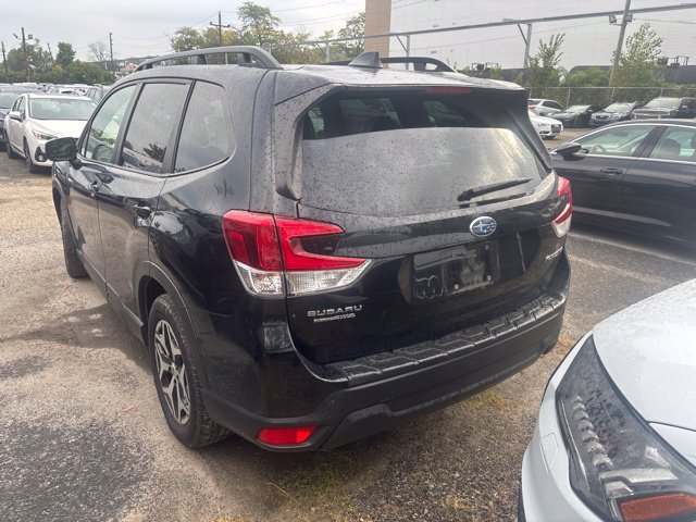 Used 2024 Subaru Forester Premium AWD/4WD image 7