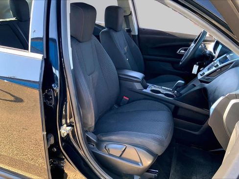 Used 2014 Chevrolet Equinox LS FWD image 8