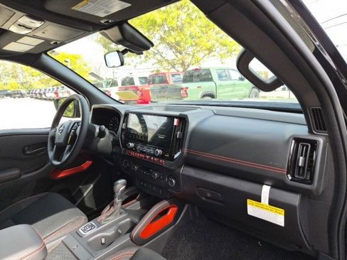 New 2026 Nissan Frontier PRO-4X w/ Pro-4x Convenience Package image 12