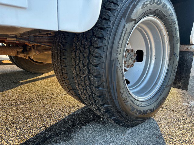 Used 2015 Ford F350 XL RWD image 16