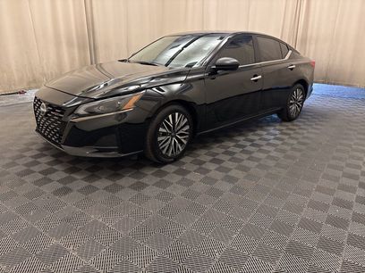Used 2025 Nissan Altima 2.5 SV