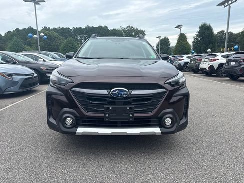 Certified 2025 Subaru Outback Limited AWD/4WD image 6