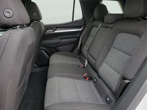 Used 2025 GMC Terrain Elevation AWD/4WD image 8