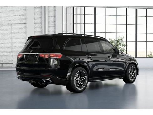 Used 2026 Mercedes-Benz GLS 450 4MATIC image 21