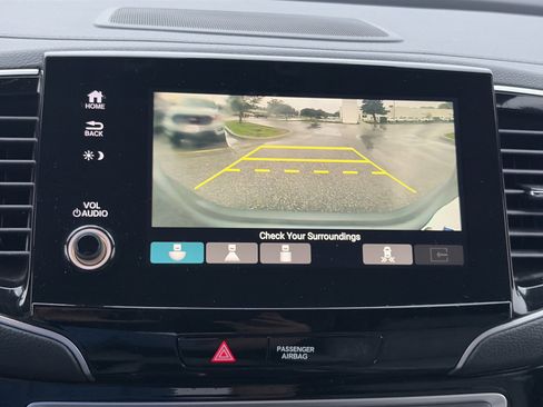 Used 2019 Honda Pilot Elite image 39
