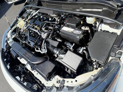 Used 2019 Toyota Corolla SE w/ Carpet Mat Package FWD image 39