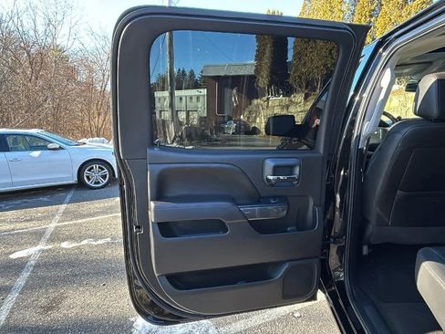 Used 2017 GMC Sierra 1500 SLT image 30