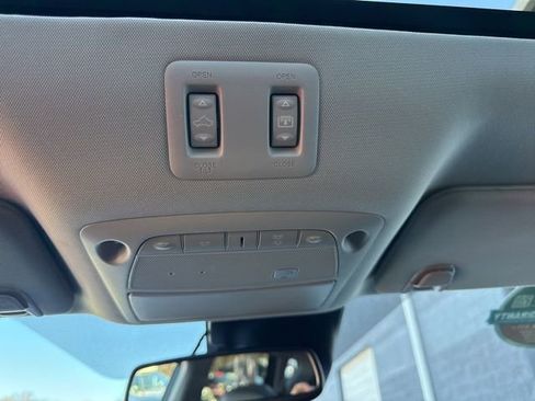 Used 2020 Nissan Murano Platinum w/ Cargo Package image 29