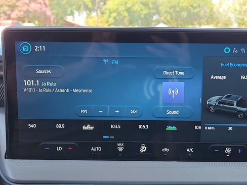 Used 2025 Ford Maverick XL w/ Equipment Group 102A AWD/4WD image 12