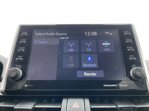 Used 2022 Toyota RAV4 XLE w/ Convenience Package image 31