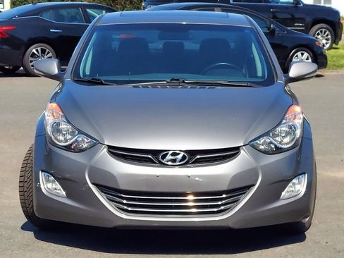 Used 2013 Hyundai Elantra Limited FWD image 2